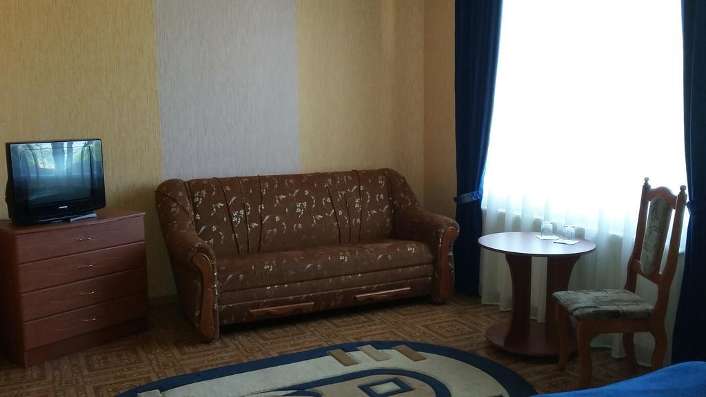 Kremin Hotel Kremenetsʼ Værelse billede