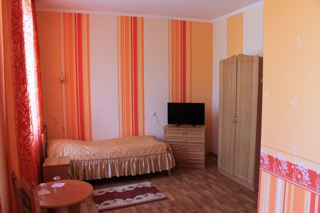 Kremin Hotel Kremenetsʼ Eksteriør billede