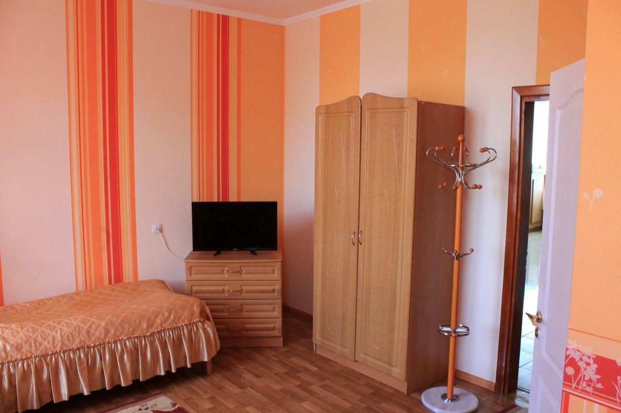 Kremin Hotel Kremenetsʼ Eksteriør billede