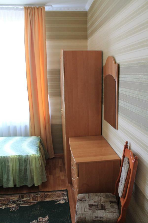 Kremin Hotel Kremenetsʼ Eksteriør billede