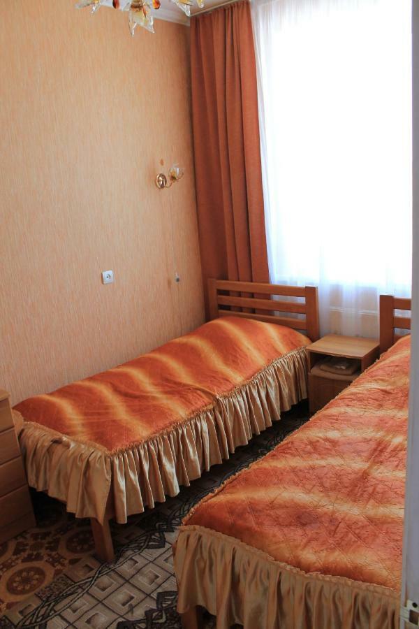Kremin Hotel Kremenetsʼ Eksteriør billede