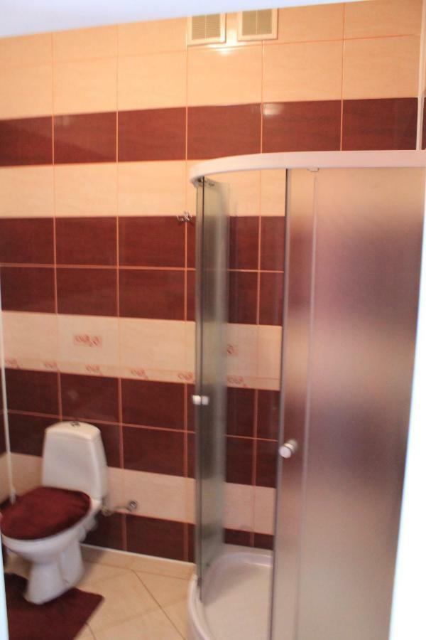 Kremin Hotel Kremenetsʼ Eksteriør billede