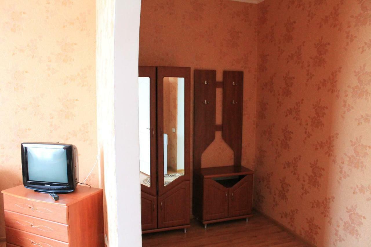 Kremin Hotel Kremenetsʼ Eksteriør billede