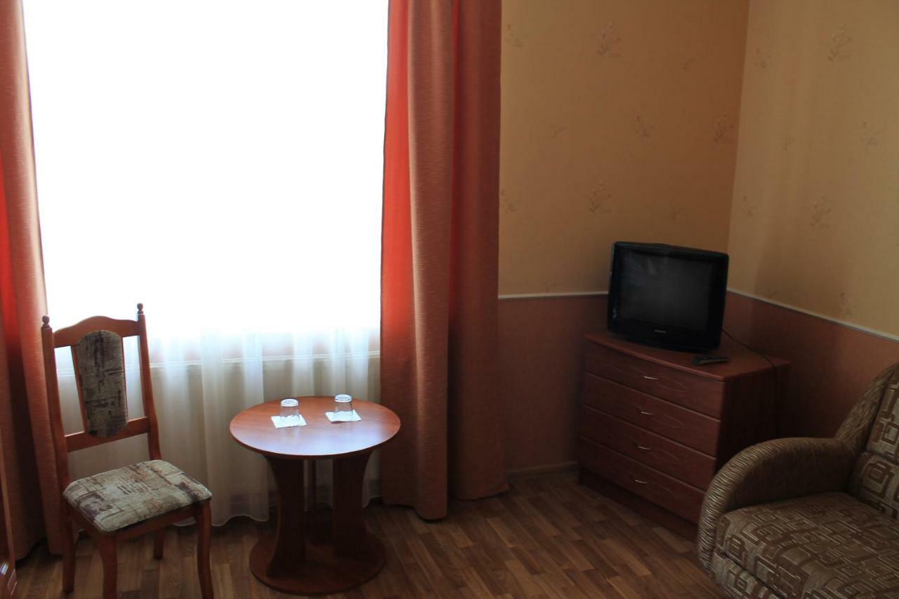 Kremin Hotel Kremenetsʼ Eksteriør billede